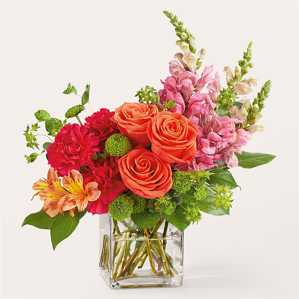Cosmopolitan Bouquet –  Flowers By Henry Llc, Louisburg NC