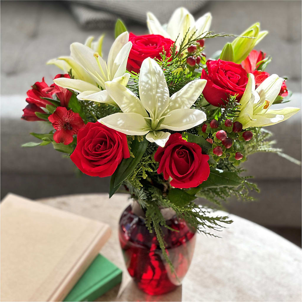 Evergreen Delight Bouquet –  Flowers By Henry Llc, Louisburg NC