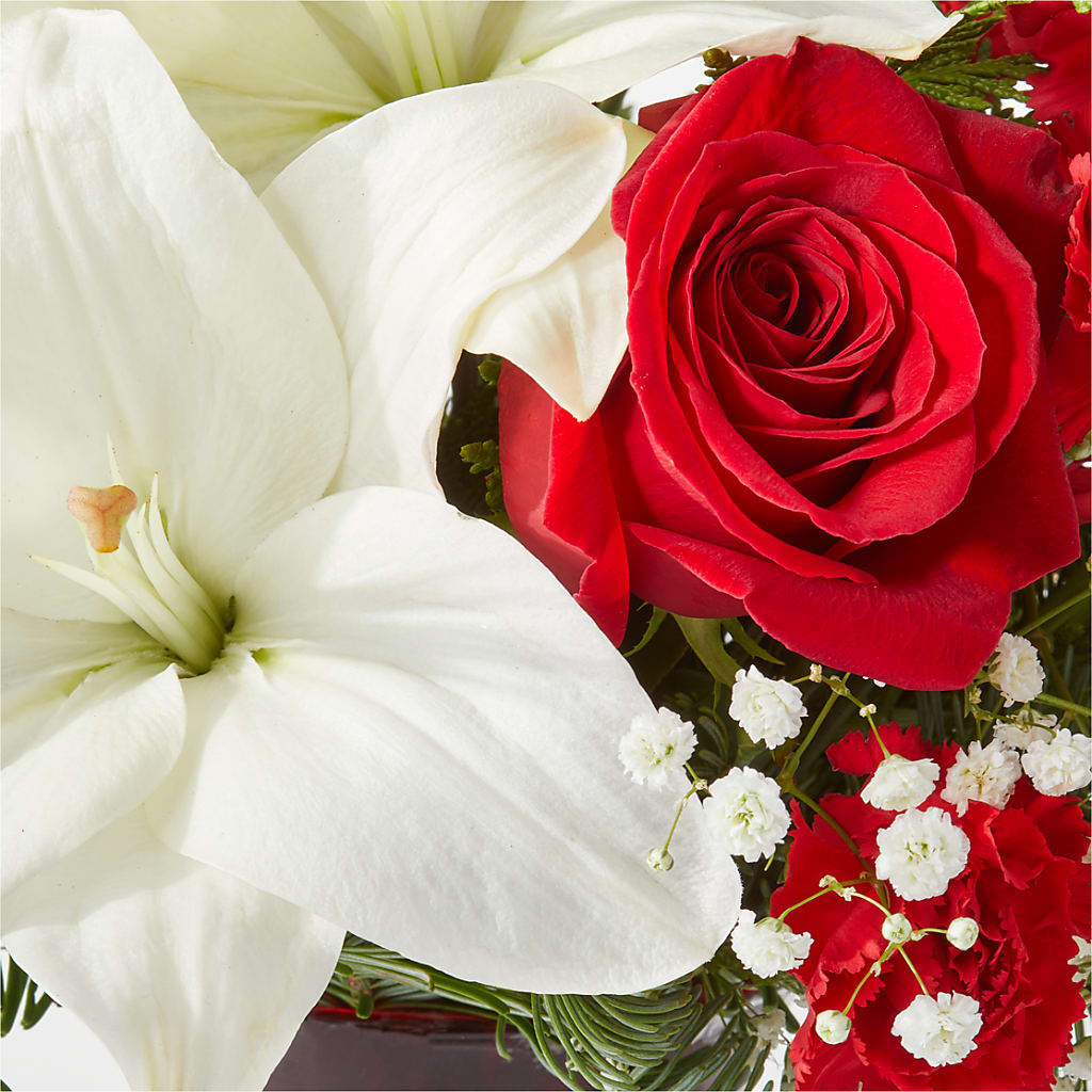 Holiday Season Bouquet –  Flowers By Henry Llc, Louisburg NC