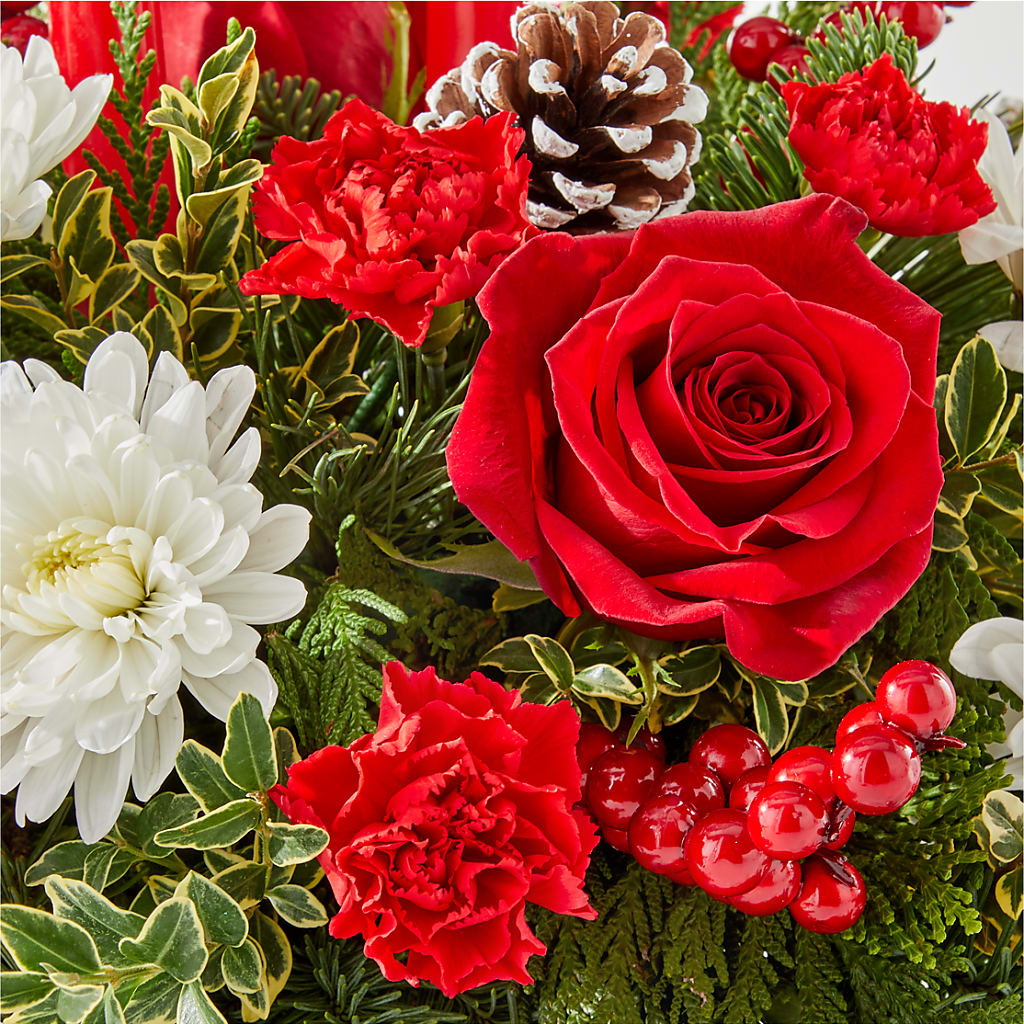 Holiday Soiree Centerpiece –  Flowers By Henry Llc, Louisburg NC